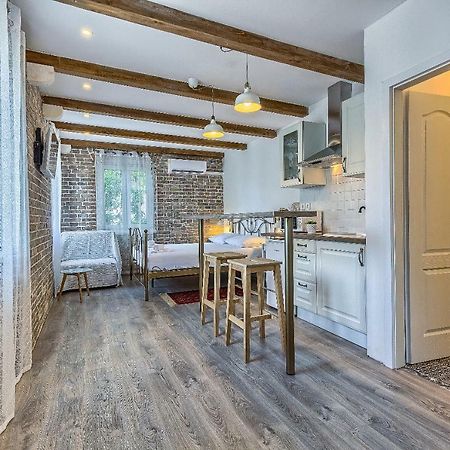 Charming Studio Apartment سبليت المظهر الخارجي الصورة